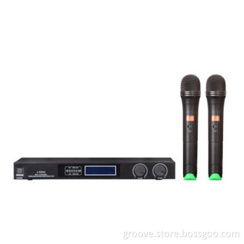 UHF Wireless Microphone with Carrier Frequency 800 to 830MHz